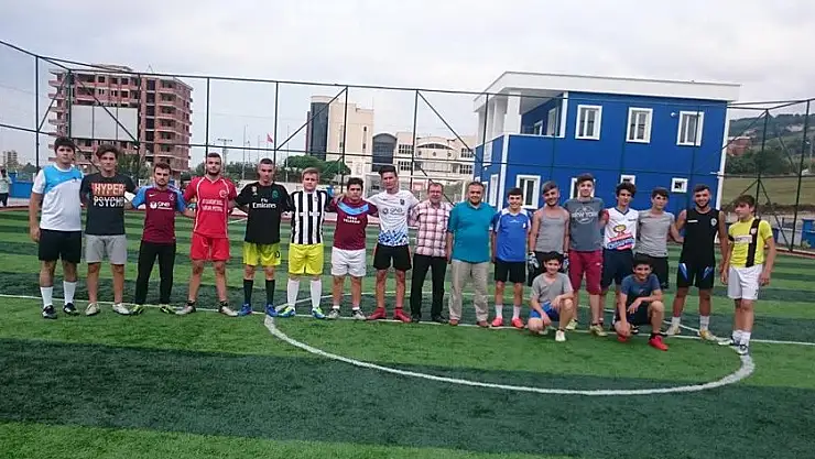 Gençler için örnek turnuva