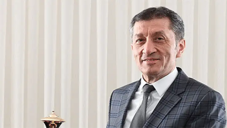 Sosyal Medya'da Bakan Selçuk rüzgarı