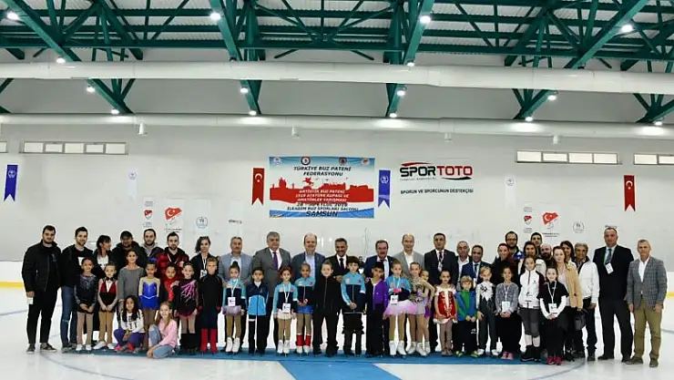 Minik patenciler Samsun'da yarıştı