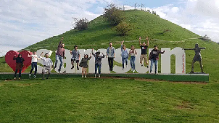 OMÜ'nün yeni uluslararası renkleri