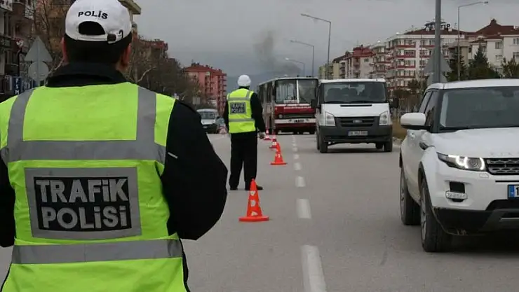 Artık Her Polis Trafik Cezası Yazabilecek