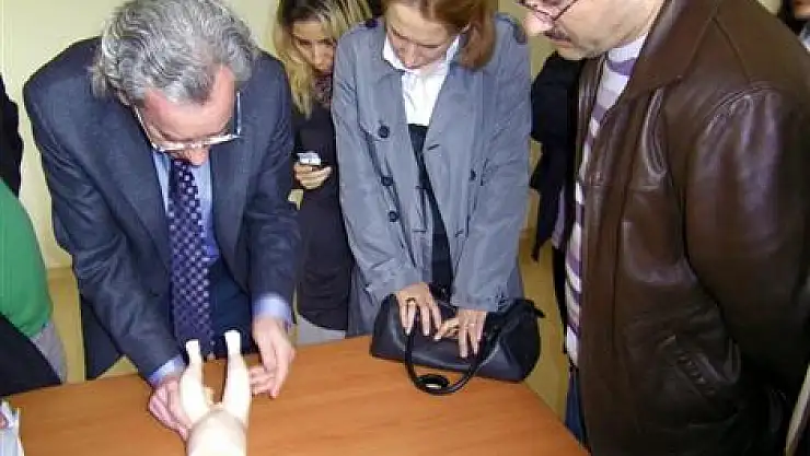 Her Yıl Dünya'ya 18 bin GKD bebek geliyor