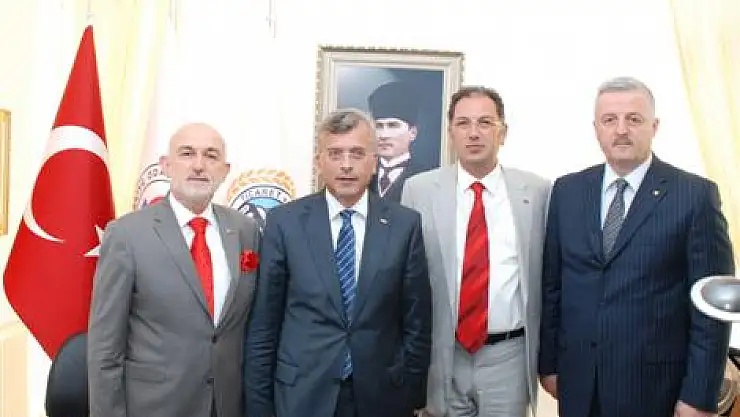 Özyer'den, Çarşamba TSO'ya Ziyaret