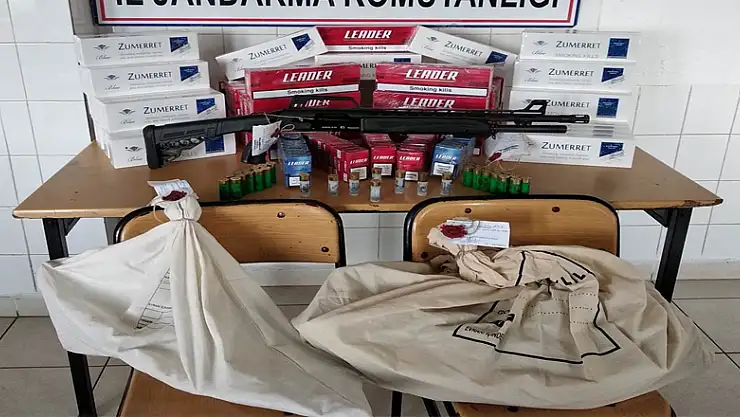  Samsun'da 3,2 kilo kubar esrar ele geçirildi 