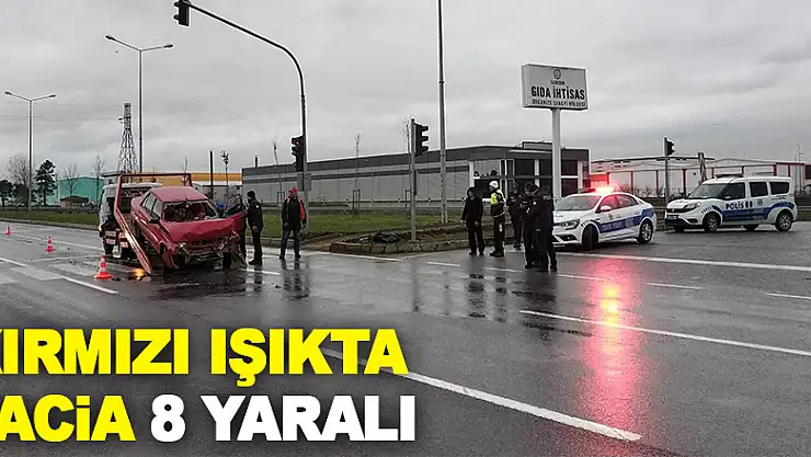 Kırmızı ışıkta facia: 8 yaralı