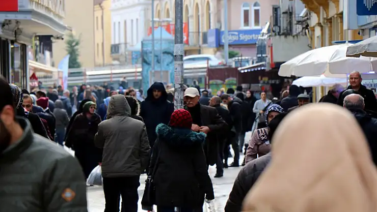 Uğurlu: 'İş dünyası, mevcut kar oranlarıyla bu ücreti kaldırması biraz zor' 