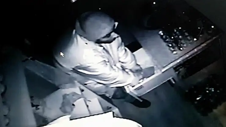 Çay ocağından hırsızlık kamerada 