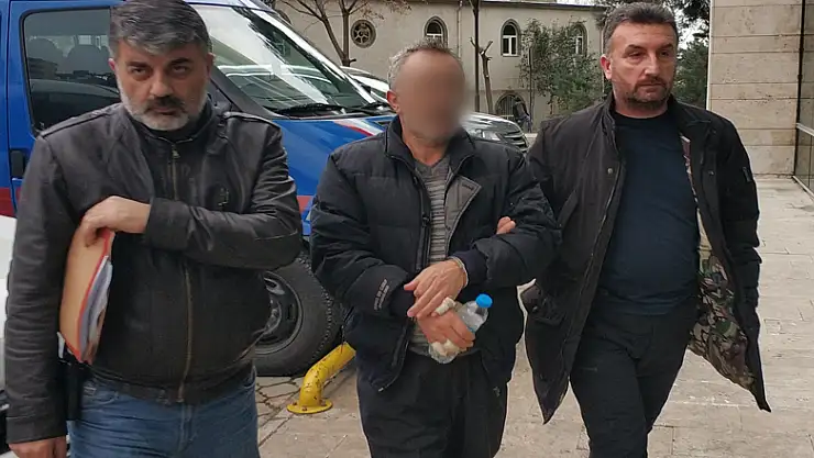 Suriyeli 2 kardeşi bıçaklayan zanlı adliyede 