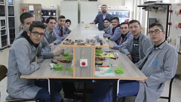 Bu okulun yıllık cirosu 4,5 milyon lira