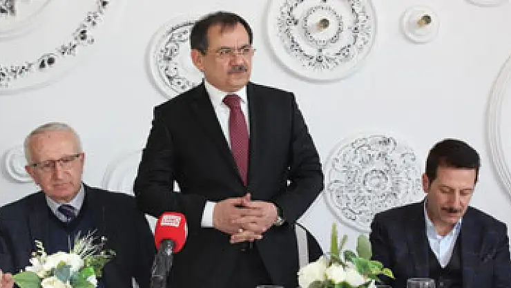 Mustafa Demir'den Çiftlik ve Gazi caddeleri için projeler