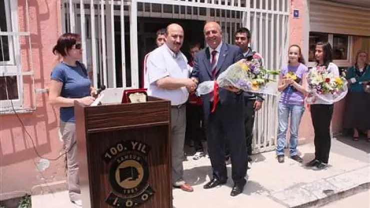 100. YIL İ.Ö.O'da Şampiyonlara Ödül