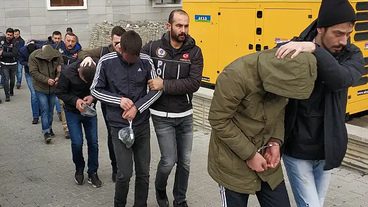 Samsun'da uyuşturucudan 7 zanlı adliyede 