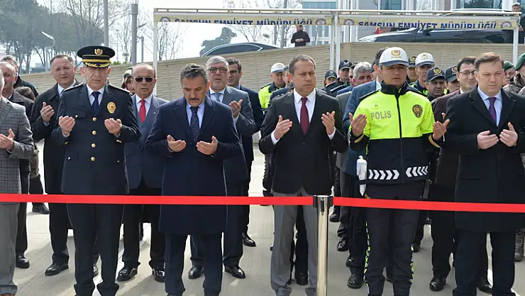 Polis Haftası kutlamasında polisler kurban kesti