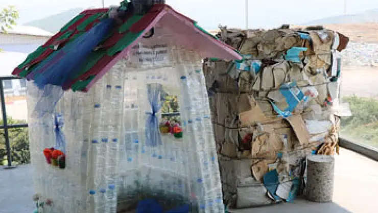 Geri dönüşümün önemini 'Atık Müzesi'nde öğreniyorlar