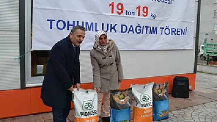Üreticilere 19 ton silajlık mısır tohumu dağıtıldı