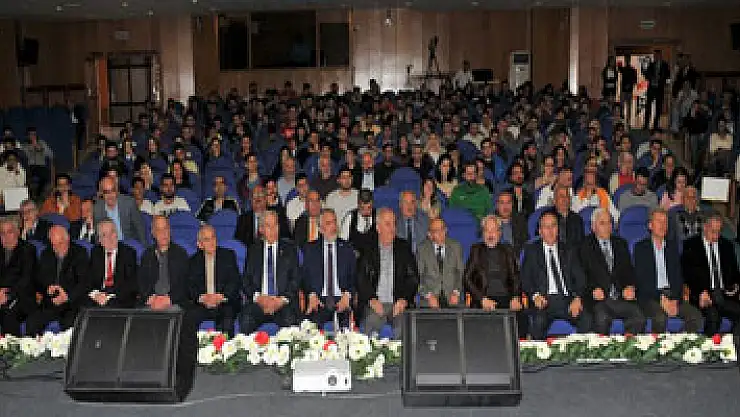 Yaşar Doğu OMÜ'de anıldı