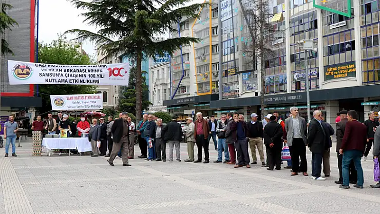 1919 kişiye yemek dağıtıldı