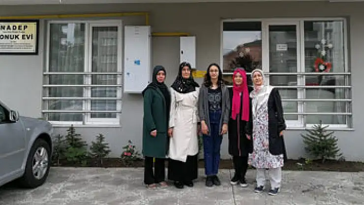 Eğitim-Bir-Sen'den Anneler Günü etkinliği