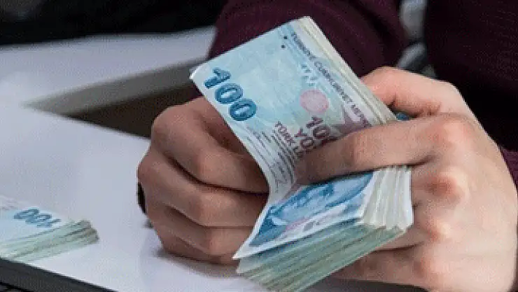 Kadınlara Çift Maaş Hakkı!