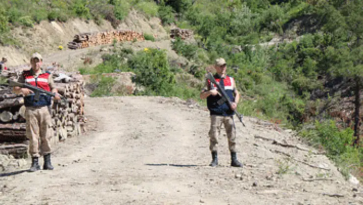 Ecrin'le ilgili diğer ceset parçaları aranıyor
