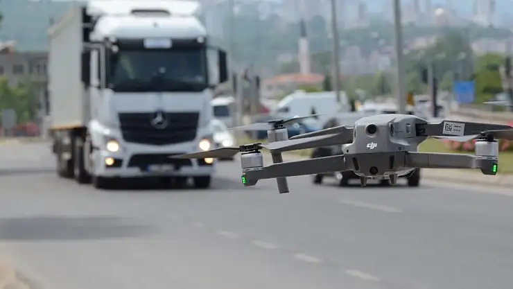Karadeniz sahil yolu, bayram tatilinde 'drone' ile denetimde   