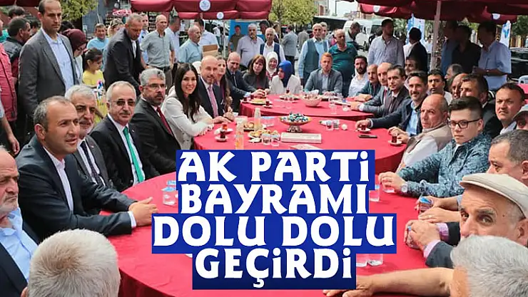 AK Parti bayramı dolu dolu geçirdi