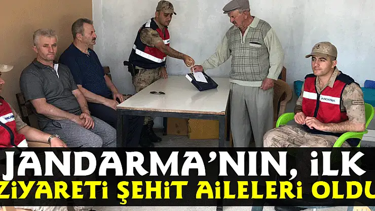 Jandarmanın Bayramda ilk ziyareti şehit aileleri oldu