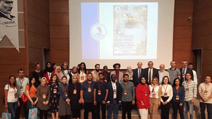 Uluslararası öğrenciler Türkçelerini yarıştırdı