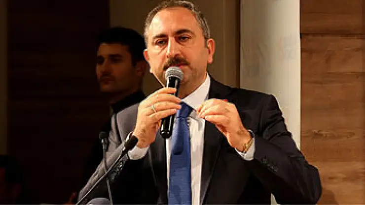 Adalet Bakanı Gül'den çatı davası kararları açıklaması!