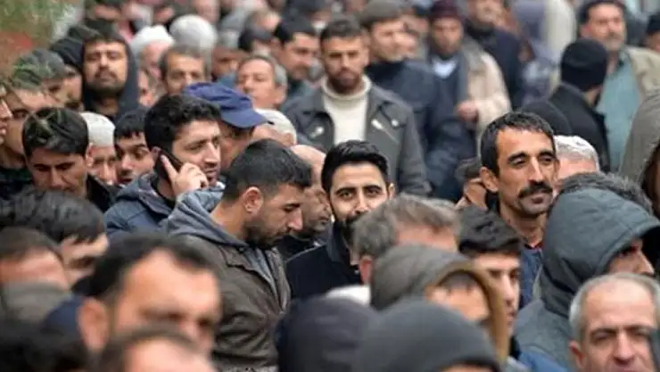 20 bin genç merkezi kura ile yerleştirilecek