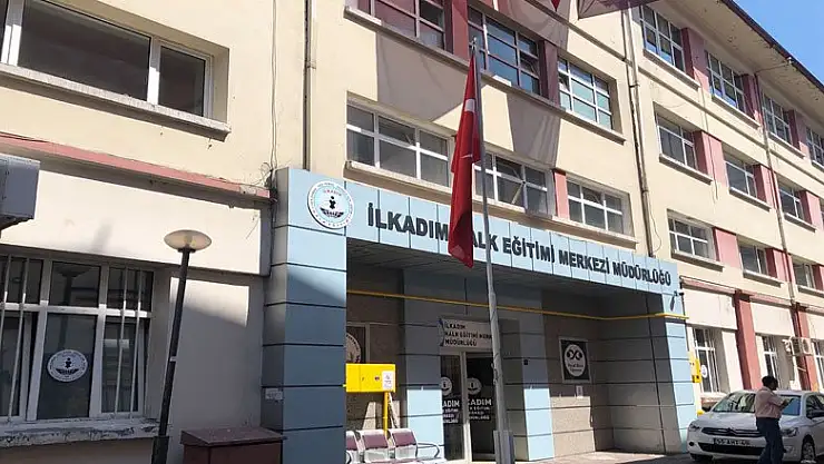 Mesleki Eğitim Merkezi binası taşındı 