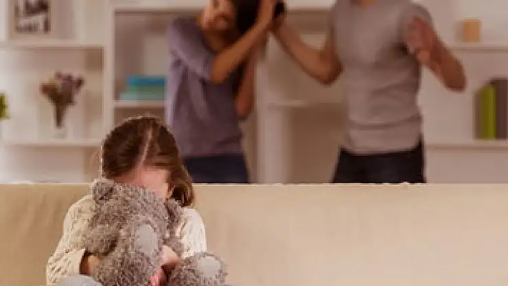 'Aile içi şiddet bulaşıcıdır, çocukları da etkiler'