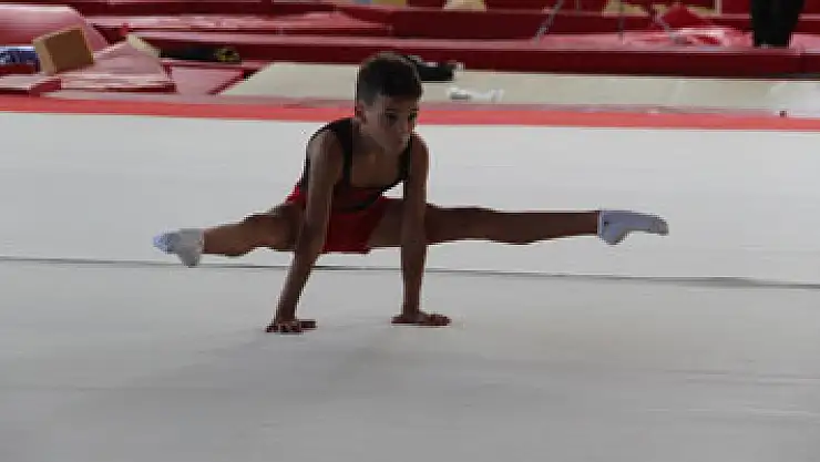 Türkiye Artistik Cimnastik final yarışması Samsun'da başladı