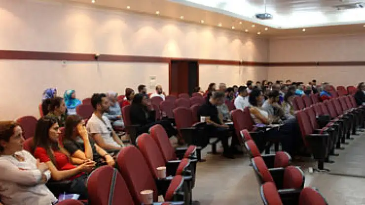  'Tiroid nodüllerinin hepsi ameliyat edilmemeli'