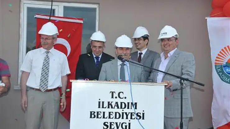 Sevgi Evleri'nin temeli atıldı