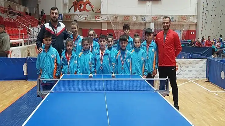 Masa Tenisi Bölge ikincisi oldu