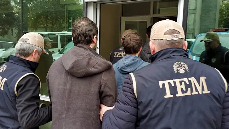 Samsun'da FETÖ'den 3 kişiye adli kontrol