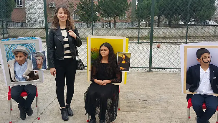 Dünyaca ünlü tabloları canlandırdılar
