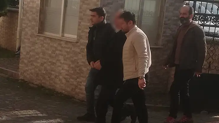  Cinayet zanlısı teslim oldu