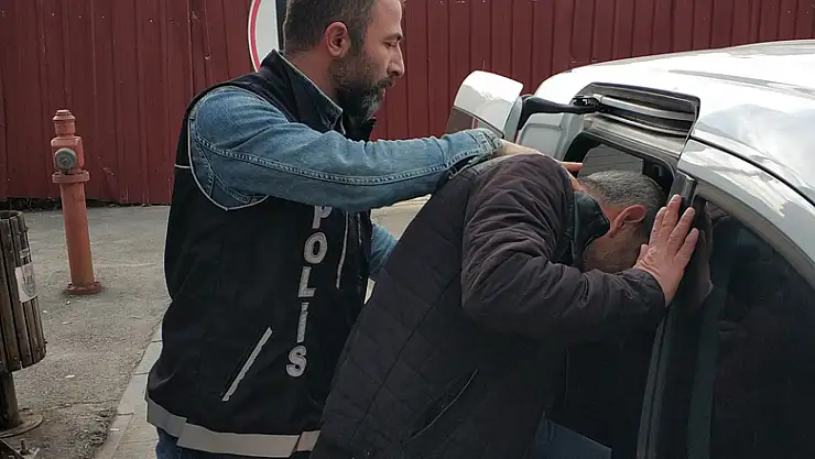 Uyuşturucu ticaretinden tutuklandı