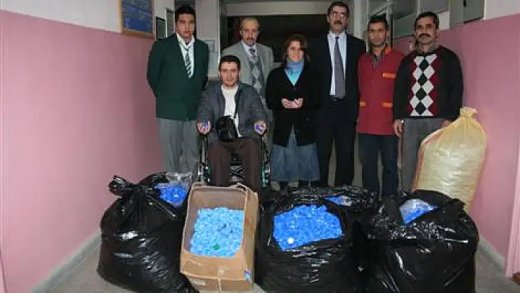 Çarşamba Anadolu Lisesi 'mavi kapakta' lider!..