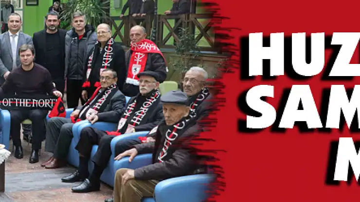 Huzurevinde Samsunspor morali