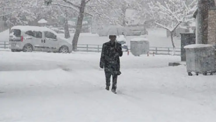 Meteoroloji'den kuvvetli kar yağışı uyarısı