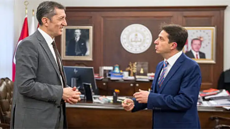 Milli Eğitim Bakanı Selçuk eğitimdeki durumu Batuhan Yaşar'a anlattı