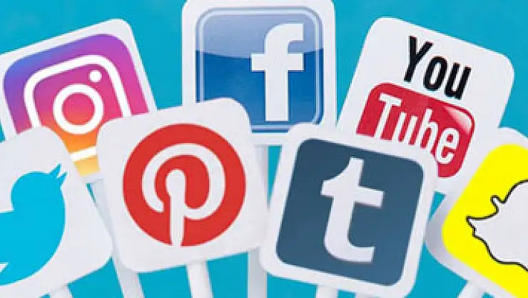 Sosyal medya karışık bir kişilik yapısı ortaya çıkarıyor