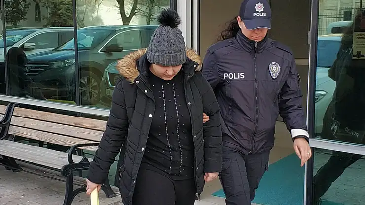 Iraklı kız hırsızlık yaparken yine yakalandı, yine serbest bırakıldı