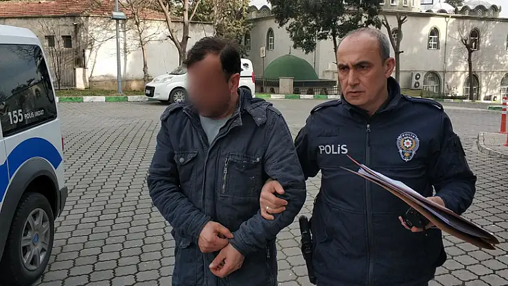 Su tesisatçısı apartmanın su pompasını çaldı