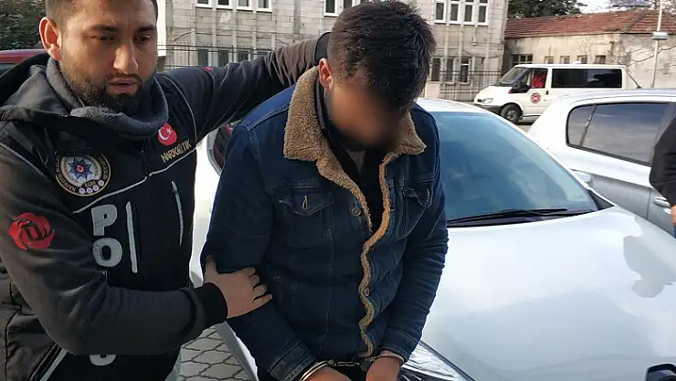 Uyuşturucuyla yakalanan şahıs adliyeye sevk edildi