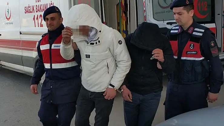 Kablo hırsızlığına 4 gözaltı