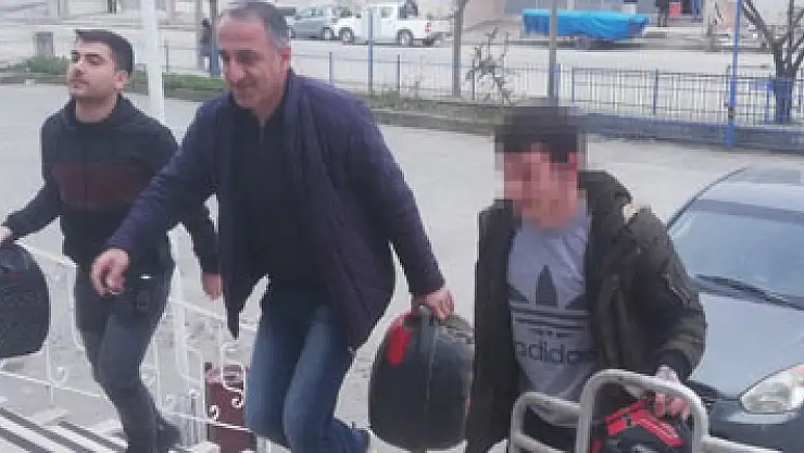 Motosiklet hırsızlığı zanlıları tutuklandı